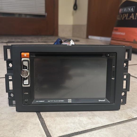 COPY - This is a dual touchscreen with the 6.2 inch  screen with Bluetooth. - Picture 2 of 7